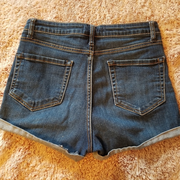 High Waisted Stretch Denim Shorts - Picture 2 of 8